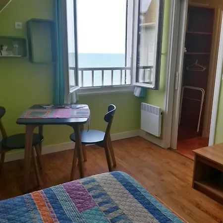 Arroplace Arromanches-les-Bains