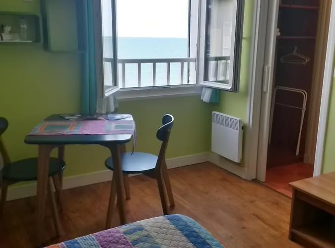 Arroplace Arromanches-les-Bains